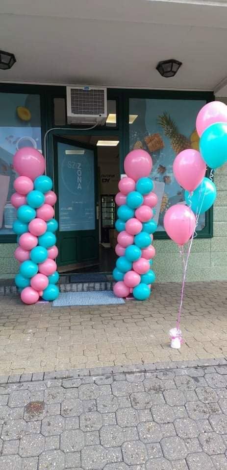 egyéni igényre lufikapuk, lufioszlopok bolt nyitásra, marketingre, rendezvényekre, összejövetelekre. Party Shop - parti kellékek, lufik, egyedi ajándéktárgyak