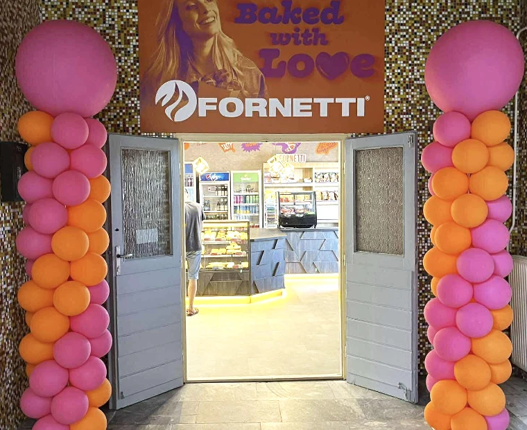 fornetti-dekoracio-lufioszlop-bolti-dekoracio-party-shop