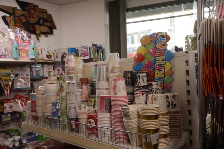parti-poharak-party-shop